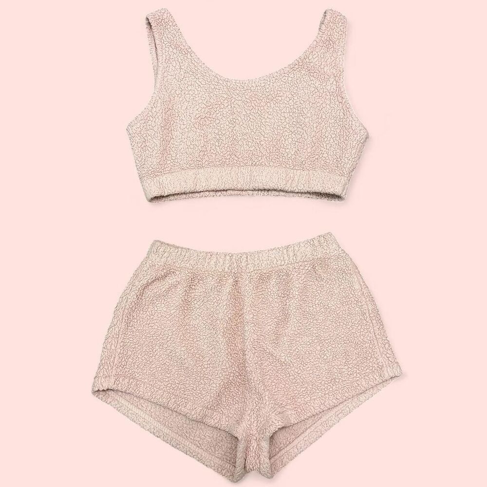 Shein Women's Pink Pajamas
